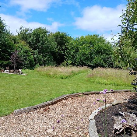 Three Oaks Nursery Chichester Luaran gambar
